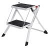 Escalera plegable 2 peldaños, goma antideslizante, carga 150 kg, blanco y negro